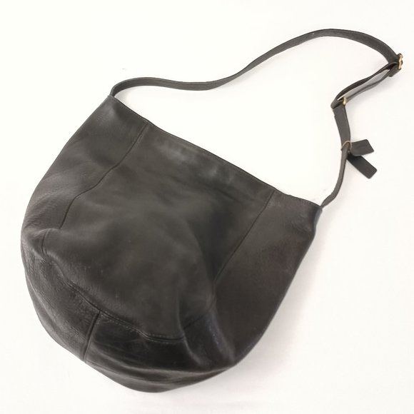 Coach Handbags - 🐎🖤  Coach Black 4916 Leather Purse 🖤🐎